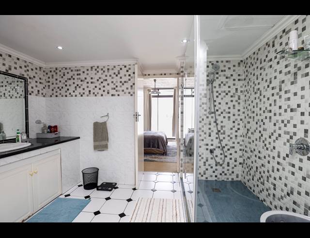 3 BEDROOM APARTMENT FOR SALE IN UMHLANGA CENTRAL